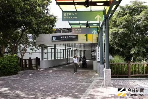▲三鶯線通車後，開放2個月免費試乘。（圖／記者吳翊緁攝）
