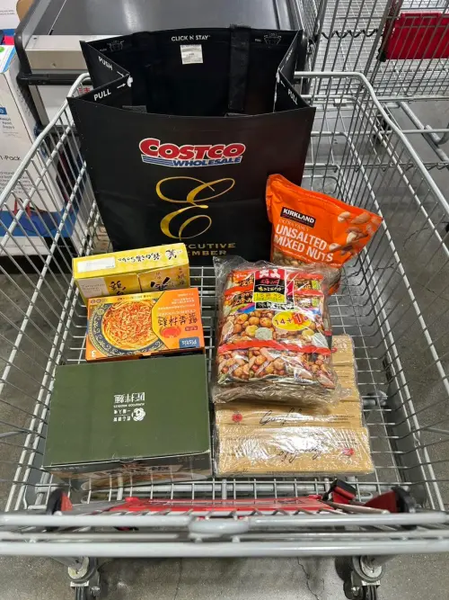 ▲高雄店迎接新店開幕，會員新辦卡有限定優惠。（圖／取自「Costco好市多 商品經驗老實說」）