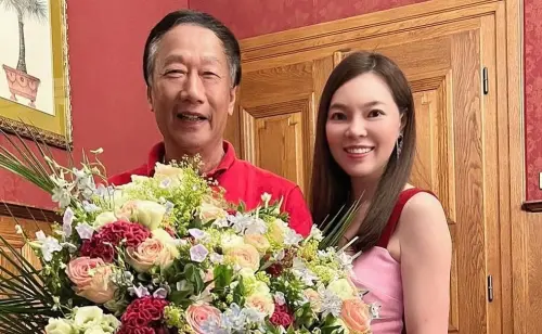▲郭台銘（左）曾吐露教育觀，放任同齡的兒子和孫子打架，直呼：「你在家裡都沒辦法生存，怎麼到外面？」（圖／曾馨瑩IG@hsin_ying_tseng）