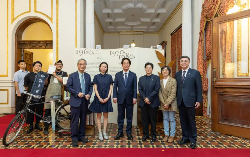    ▲賴清德出席「讓世界讀到臺灣—臺灣文學外譯的花開時節」交流會暨微型展。（圖／總統府）  