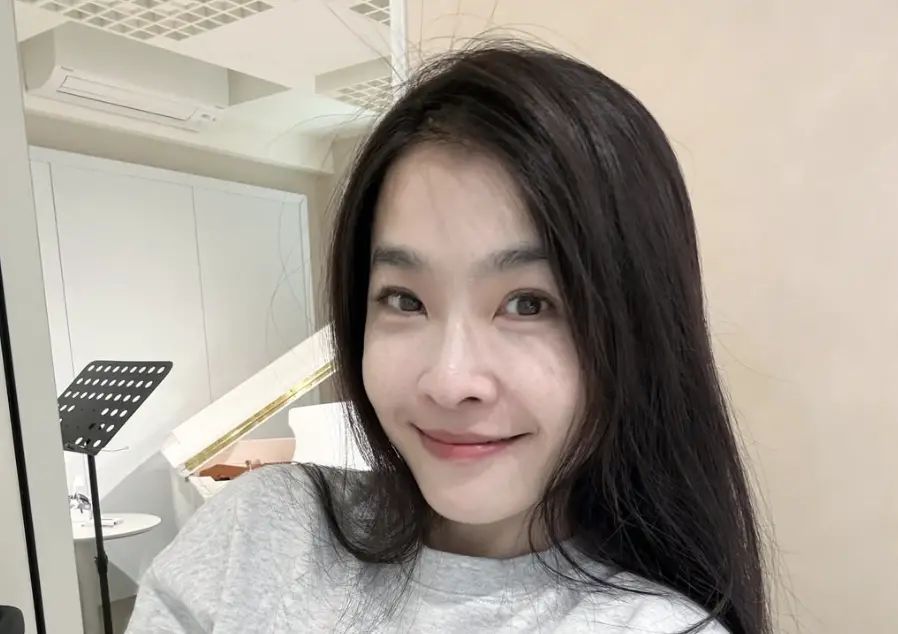▲小嫻（如圖）學姐的家人在醫院急救，需要罕見血型A型RH陰性血（熊貓血），她熱心替學姐發文求救，卻引來爭議。（圖／翻攝自IG@hsien_0309）