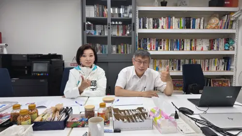 換將流言終結？柯黃周三巨頭齊聚力挺　邱于珊：為北屯贏回一席