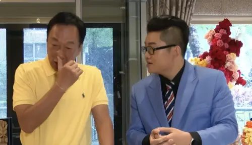 ▲Joeman（右）曾開箱郭台銘的豪宅（圖／翻攝自YouTube＠Joeman）