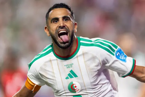 ▲阿爾及利亞精神領袖利雅德·馬赫雷斯（Riyad Mahrez）在小組賽末輪梅開二度，展現一線球星氣勢。（圖／美聯社／達志影像）