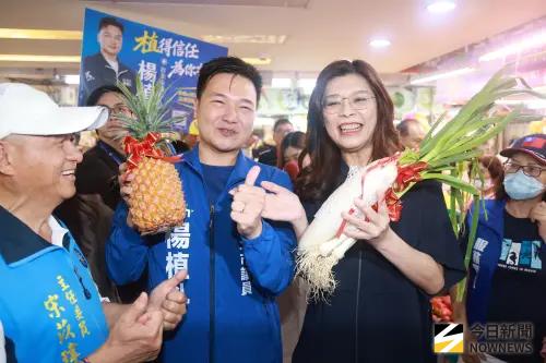 鄭麗文是票房毒藥？　學者揭小雞難處：有點黏又不太黏是政治智慧