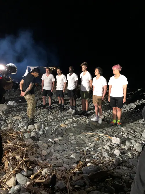 ▲《中文怪物》之前，酷亦曾以挑戰台灣海軍陸戰隊兩棲偵搜大隊的訓練為題，拍攝了三集的「哇系男子漢系列」。（圖／酷）