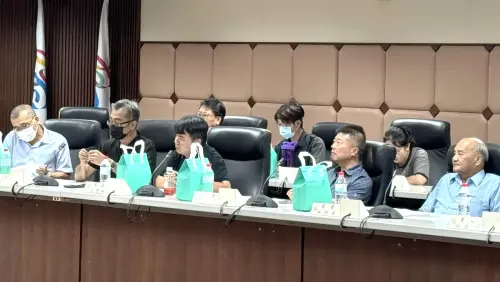 ▲高雄市勞工自治委員會提議高雄市政府編列各機關學校員工文康費每人每年4000元，以鼓舞員工士氣。(圖／高雄市政府勞工局提供)