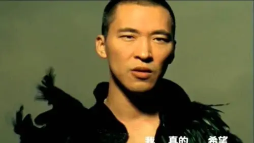 黃立行現身了！買星巴克被民眾活捉　粉絲暴動：全台第二帥的男人