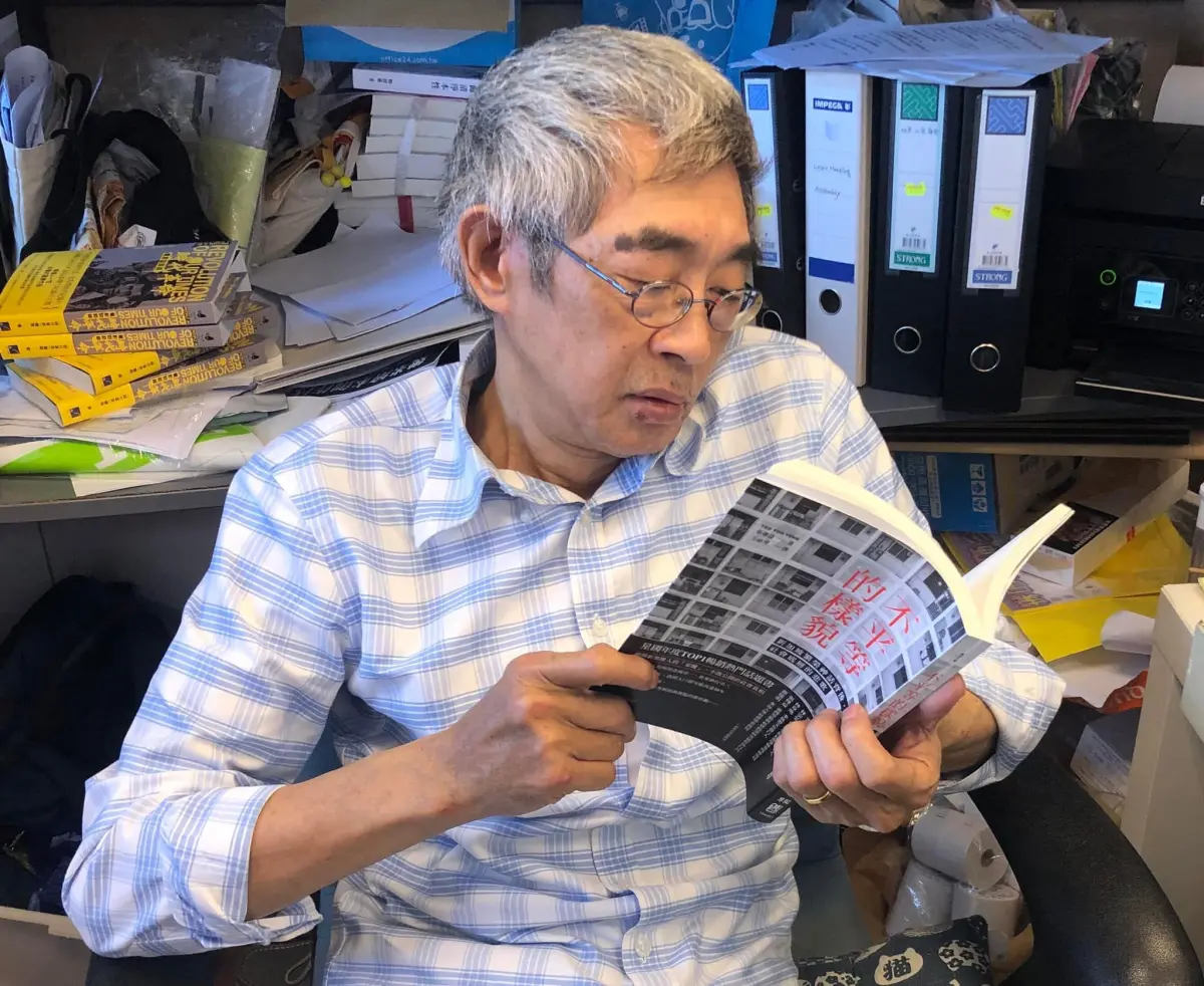 ▲銅鑼灣書店創辦人林榮基因肺腺癌復發病逝，享壽70歲。（圖／擷取自銅鑼灣書店臉書）