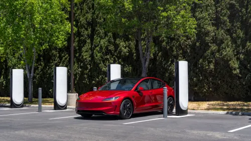 ▲Tesla宣告，即日起將推全台充電優惠活動，最高可激省40%費用。（圖／Tesla提供）