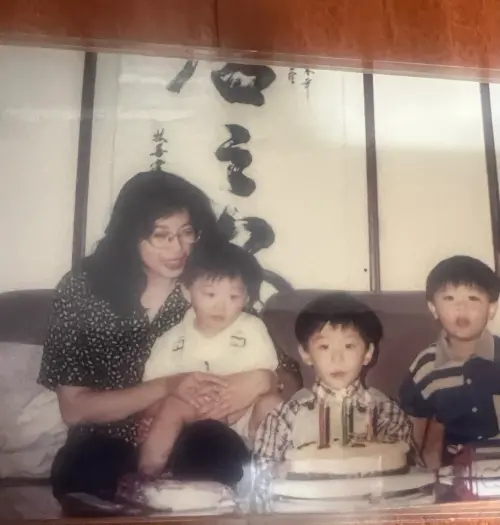▲李柏瑟發聲強調，兒子這些年在外面遇到的風雨、犯下的錯，他必須自己去承擔、自己去負責。（圖／翻攝自李柏瑟臉書）