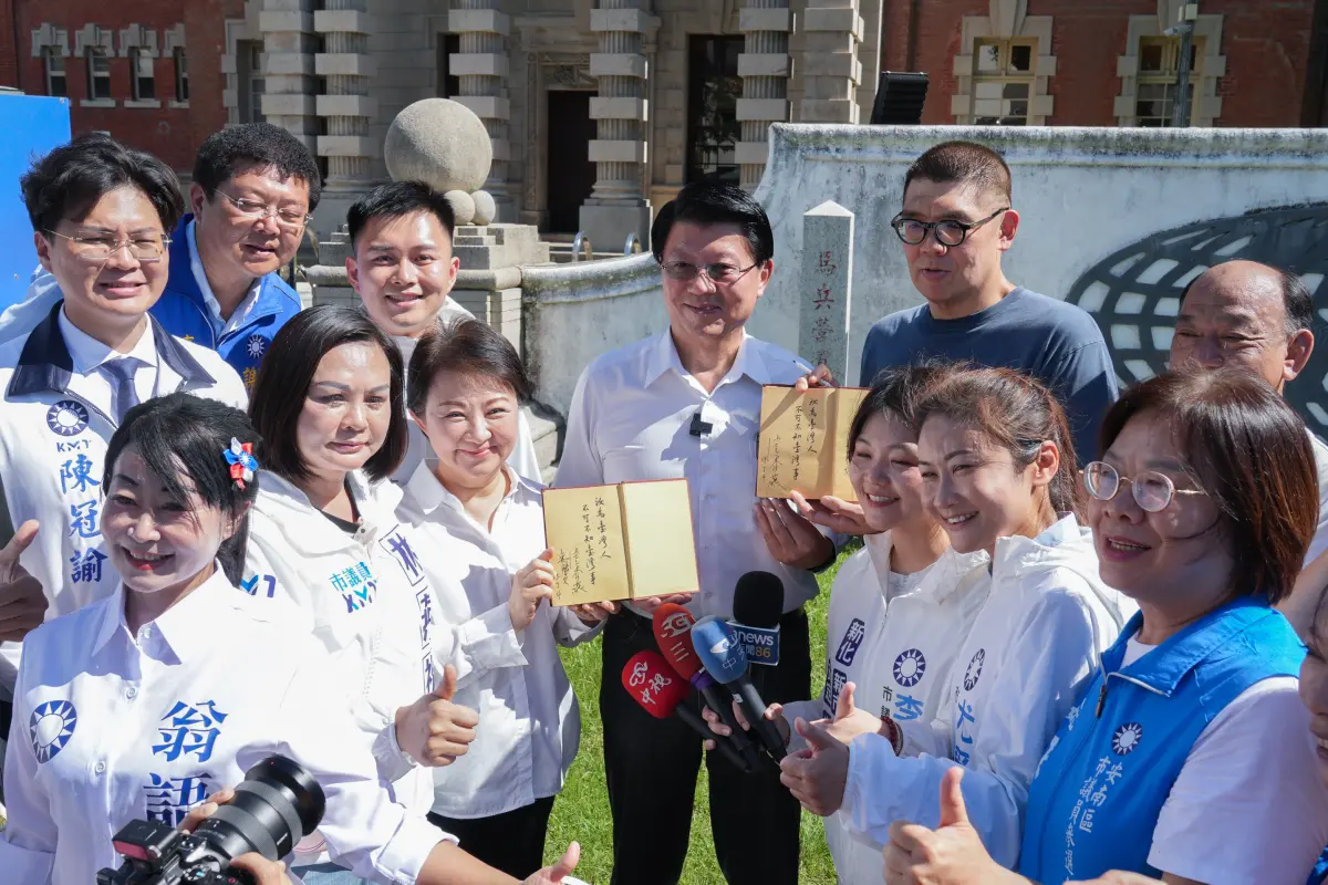 ▲盧秀燕今天到台南，與連勝文幫國民黨市長參選人謝龍介造勢。（圖／讀者提供，2026.07.04）
