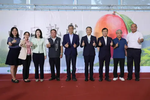 芒果與好茶直入台肥TFC南港總部　科技人的午後救贖