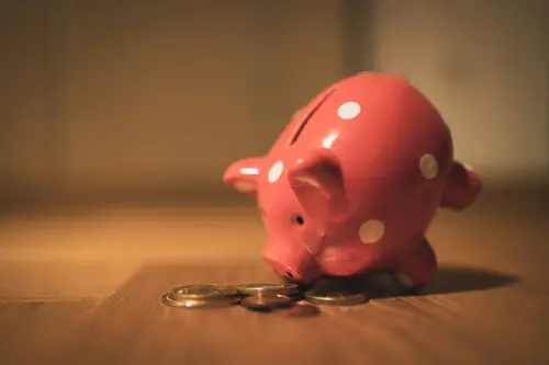 特企／4檔主動投等債ETF配息PK　這檔兩次維持近7%、今年績效居首