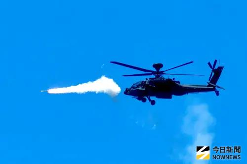 ▲AH-64E阿帕契攻擊直升機，發射地獄火飛彈、刺針飛彈。（圖／記者莊全成攝，2026.07.07）