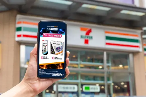 想買戰鬥陀螺先花訂閱費！7-11會員限定預購：天堂日輪、鮫鯊狂鱗