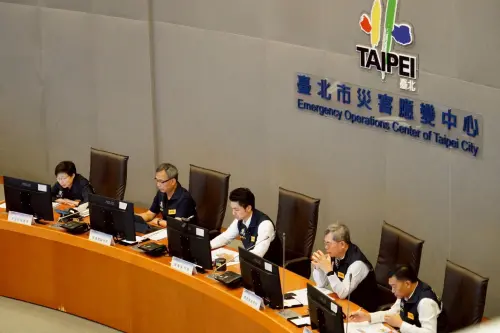 巴威逼近　週五風雨最劇！台北是否停班課？蔣萬安曝1原則