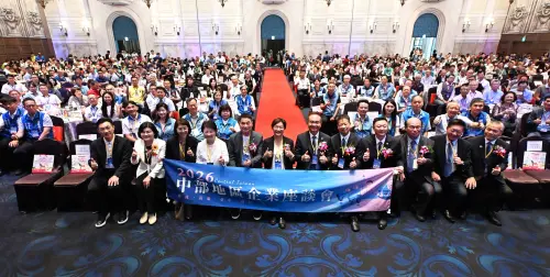 中部5首長聯合作戰！盧秀燕爭取開放中部天空　打造無人機產業鏈