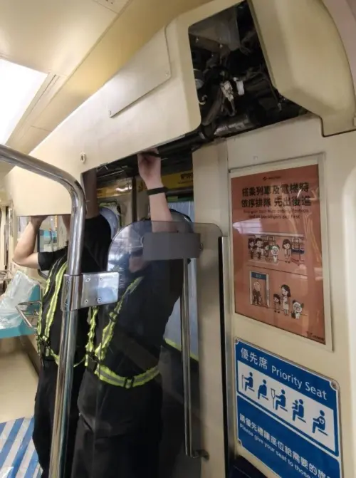 ▲北捷透露，每部列車改造需要1個半月的時間，最大的挑戰在於顯示螢幕及通訊系統升級。（圖／台北捷運公司metro.taipei）