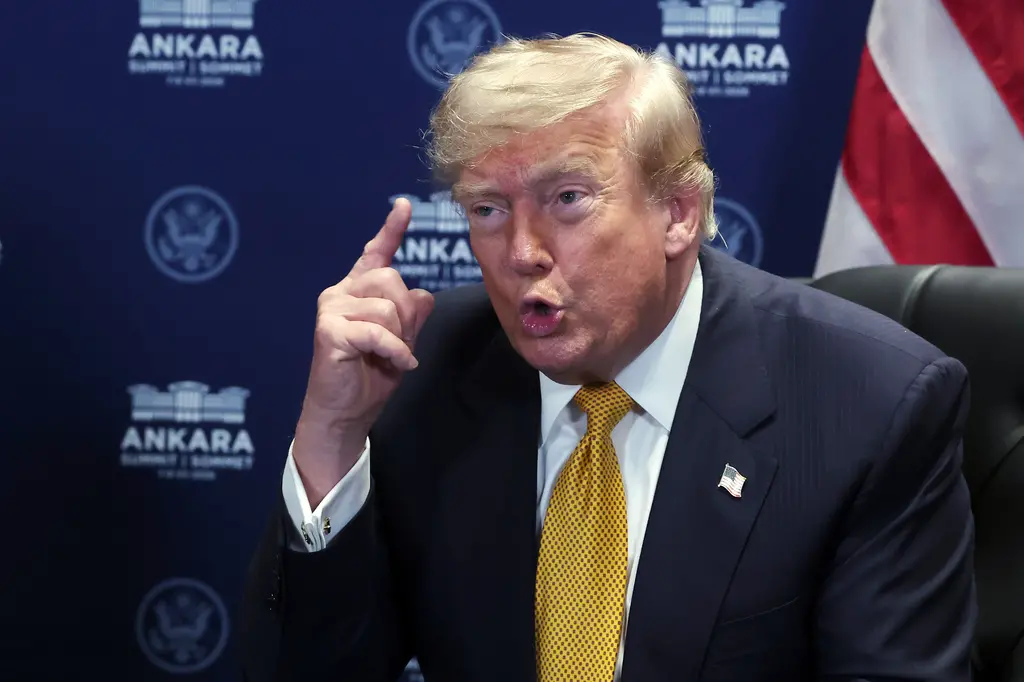 ▲美國總統川普（Donald Trump）8日在北約峰會上表示，他認為與伊朗之間的停火協議已經「結束了」，「我再也不想和他們打交道了，他們是無賴（scum）」。（圖／美聯社／達志影像）