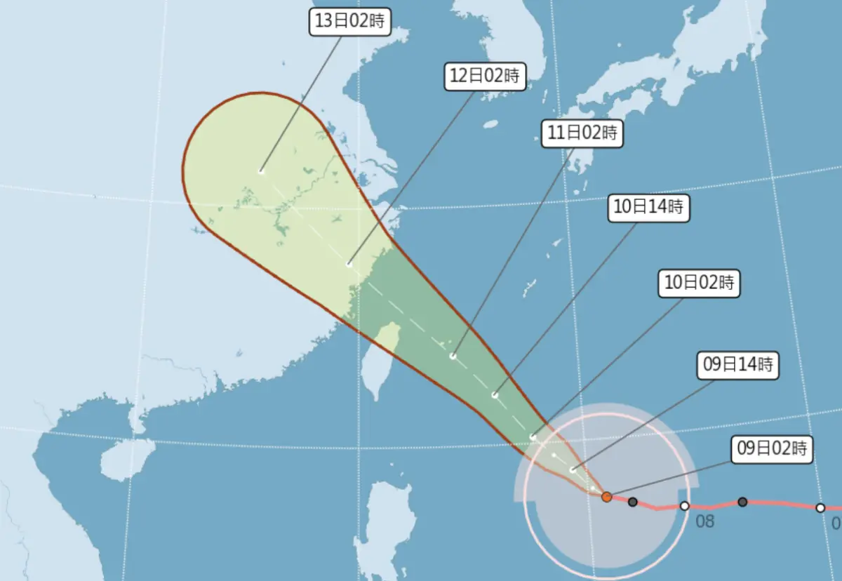 ▲巴威颱風路徑，最大機率還是從北部近海通過，颱風暴風圈預估周五傍晚至晚上，會接觸台灣本島陸地。（圖／中央氣象署cwa.gov.tw）