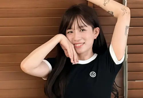 HOOK長髮超正！連阿滴都看呆　粉絲急幫告白：快帶地契來娶