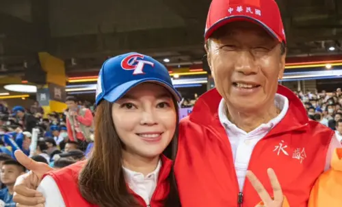 睡前必對曾馨瑩說這句話！郭台銘勸大家別被外表騙了：她很兇的