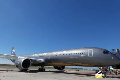 星宇航空空山銀飛機正式亮相！董座張國煒12日執飛首航東京