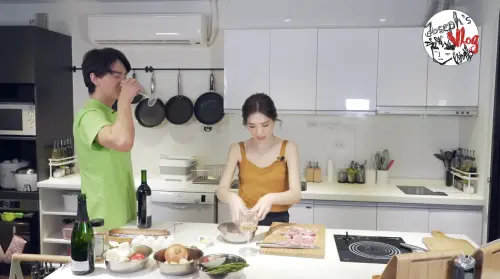 鄭元暢當過YTR！揪許瑋甯做菜自己猛喝酒　她氣到摔肉：隨便啦