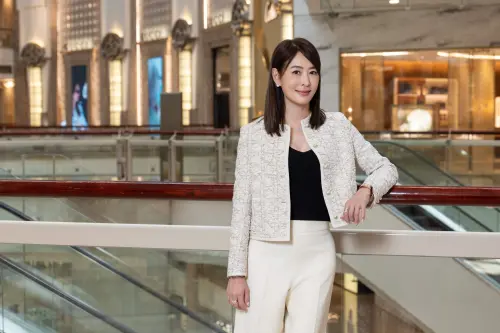 ▲長輩找回包包所有物品也完好無缺，讓賈永婕忍不住感謝：「101真是一個好地方。」（圖／賈永婕臉書）