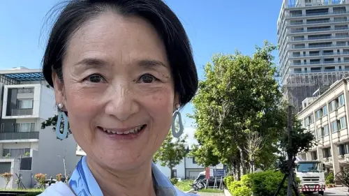 哈蘭德拚戰3小時！譚艾珍清晨5點追世界盃　靜音觀賽也忍不住偷喊