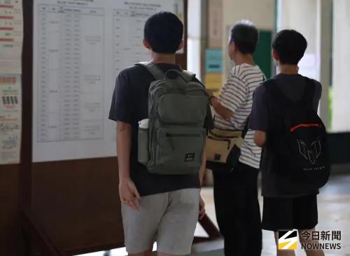 分科測驗數學甲　高中教師：難題減少、中等試題題數增加