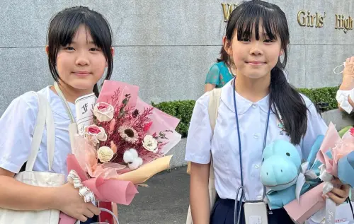 左左右右自爆交換身分上學！她代考只拿20分　主持人驚：這可播嗎