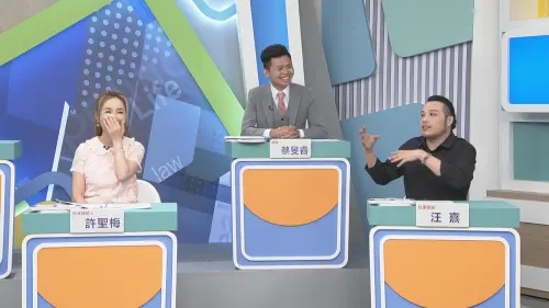 ▲許聖梅（左）爆料曾有一名金融公司負責人透過隱密帳號徵求「女奴」飼養。（圖／和展影視提供）