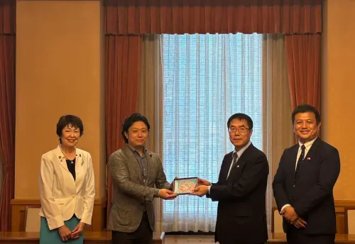 拜會大阪市議會議長暢談交流　黃偉哲邀大阪市組團訪南