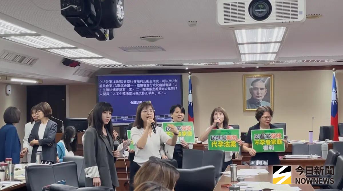 ▲民眾黨、民進黨立委在衛環委員會爆衝突。（圖／記者張乃文攝）
