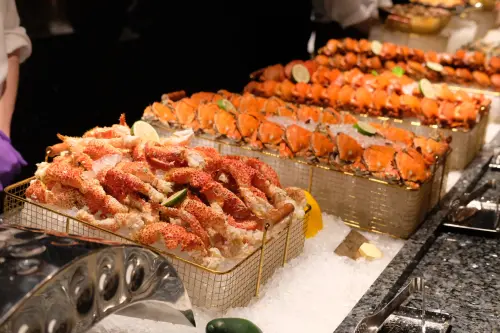 Buffet吃到飽不急著搶海鮮！先拿「冷門菜」萬人認同：才能吃很久