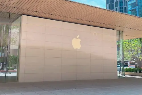 ▲iPhone 17在台9個月狂銷近200萬台，傑昇通信示警：新機晶片成本飆、現機即將築底強彈。（圖／官方提供）