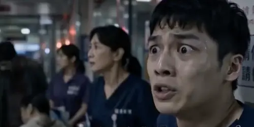 AI廣告成未來趨勢！看護中心靠它爆紅　教授揭：3利多與隱藏風險
