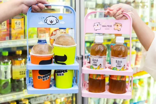 7-11飲料直接結帳虧了！「隱藏神招」省超多　線條小狗飲料架瘋搶