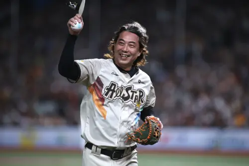 影／林岳平登板三振兄弟強打！尾勁超犀利看傻眼：投一天休364天