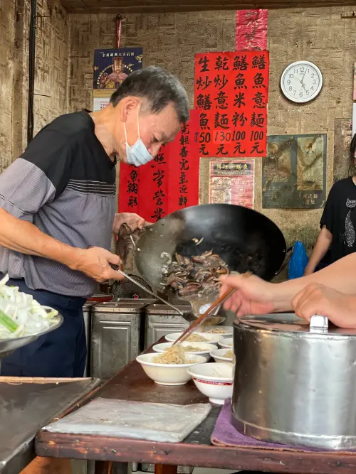▲阿江炒鱔魚的美味，在於老闆大火現炒做出的噴香美味。（圖／民眾提供）