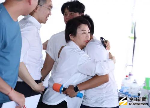 盧秀燕心疼絕食卻「避答癌油」！他驚呼可怕：像放火回現場看作品