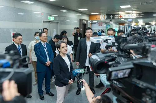 Vice President Hsiao Bi-khim speaks to reporters at BIO Asia–Taiwan 2026. (Office of the President)