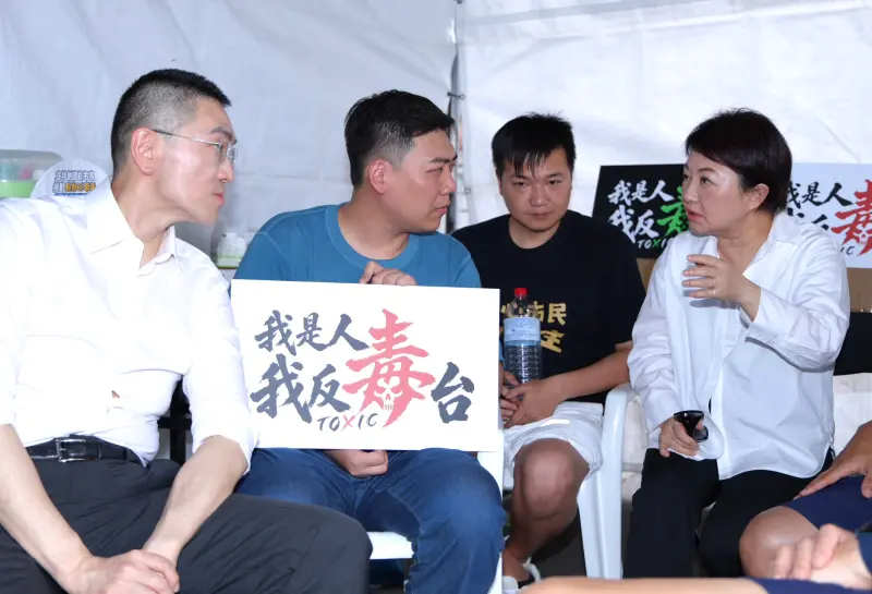    ▲盧秀燕叮嚀大家一定要補充水分、照顧好身體。（圖／記者朱永強攝，2026.07.20）  