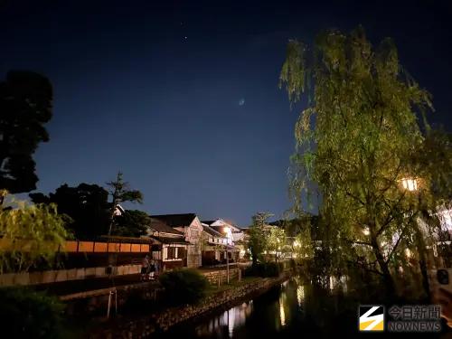 ▲晚上可提燈籠夜遊倉敷，但仍需看飯店是否有提供。（圖／記者張乃文攝）