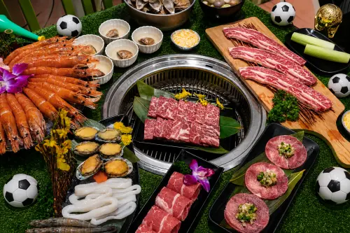 ▲馬辣集團火鍋與燒肉吃到飽品牌推出新活動，身分證對中三字，4人同行1人免費。（圖／馬辣集團提供）