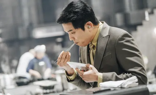 《黑白大廚》2星主廚出事！違法賣獵奇4萬隻螞蟻甜點　遭求刑1年