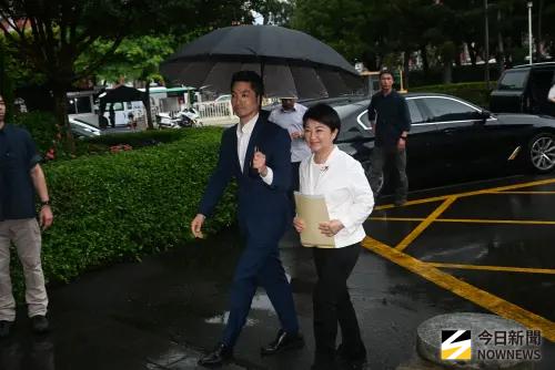盧蔣配有譜？鄭照新一句話掀2028想像　蔣萬安急喊「沒想這件事」