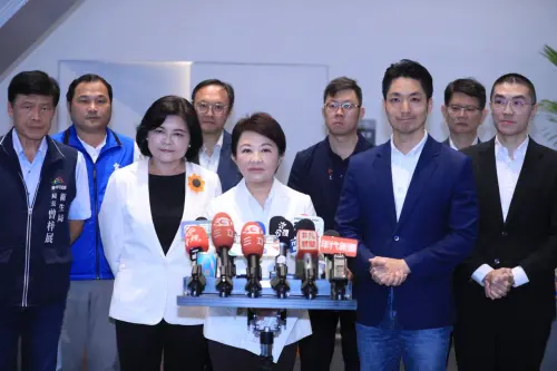 喊「不動員」卻50車北上？藍白725遊行台中真實動員曝光